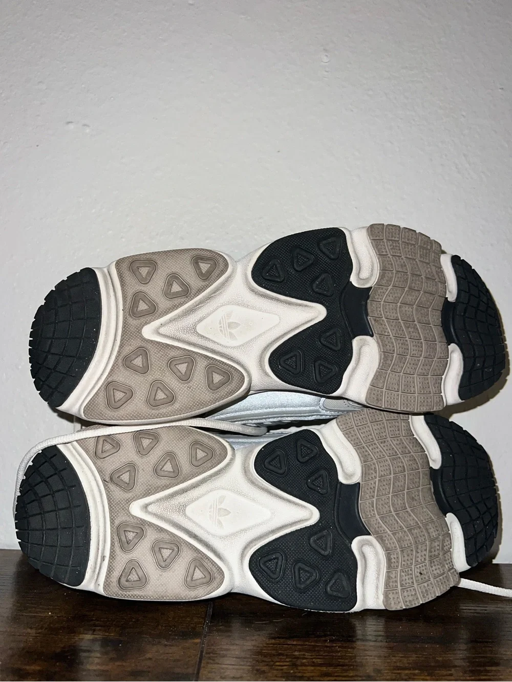 ADIDAS OZMILLEN Sneakers W8